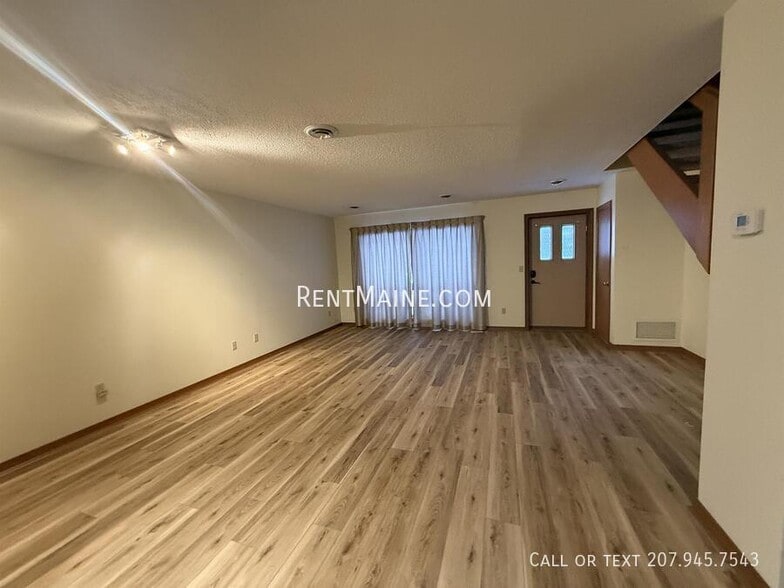 Building Photo - 135 Howard St