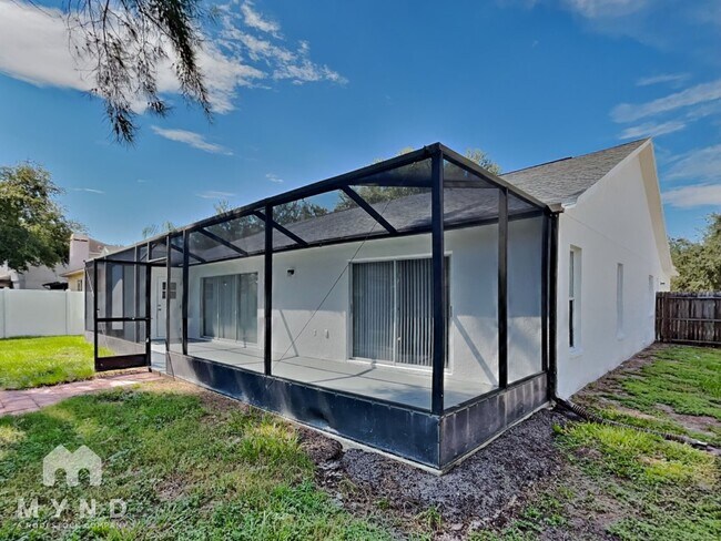 Building Photo - 11211 Sailbrooke Dr
