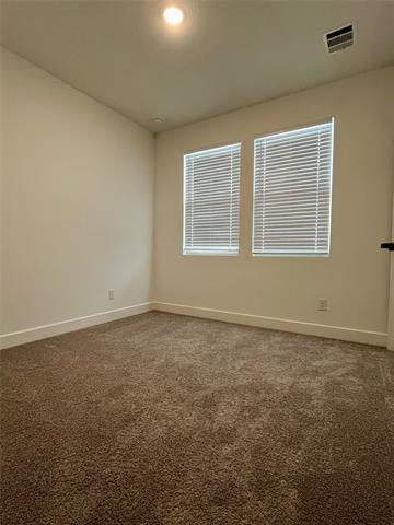 Building Photo - 725 Sunflower Trl