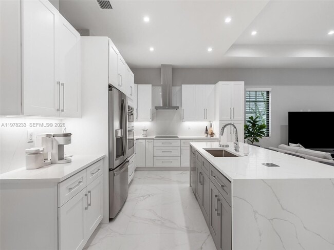 Building Photo - 1484 SW 32nd St