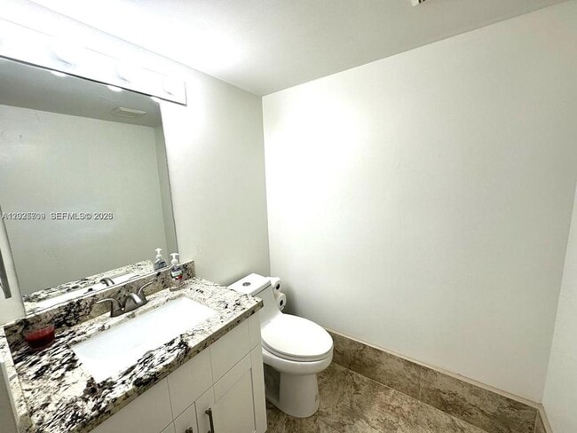Building Photo - 850 SW 138th Ave