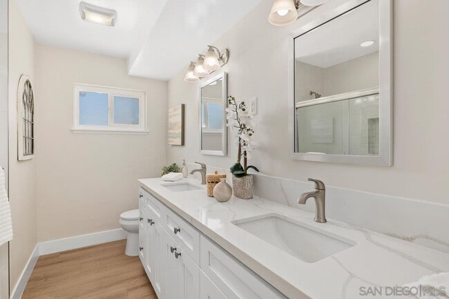 Building Photo - 5051 Lenore Dr