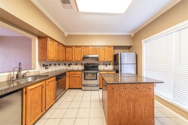 Building Photo - 2444 Bering Dr