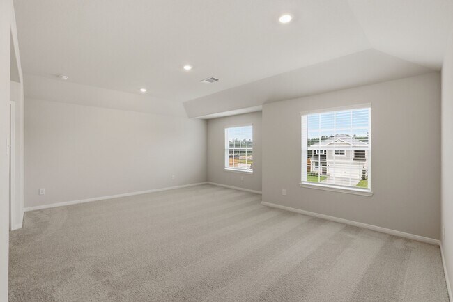 Building Photo - 5902 Peony Pl