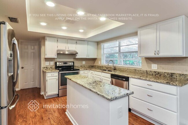 Building Photo - 9703 Pleasant Run Way