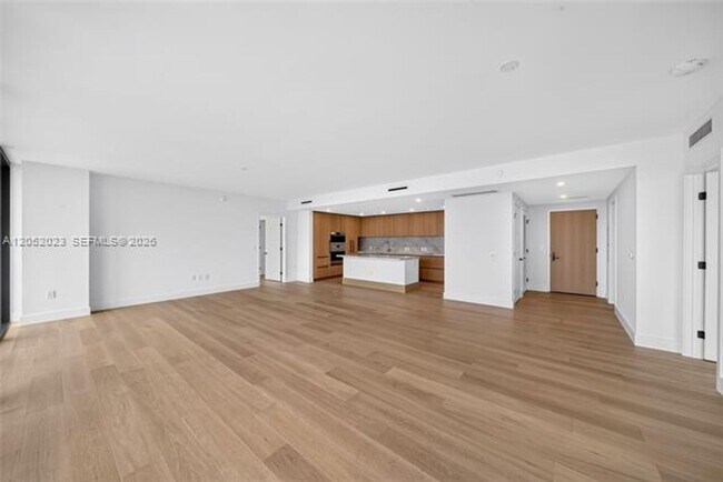 Building Photo - 1176 97th St