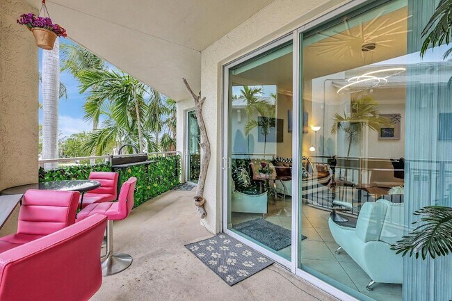 Building Photo - 975 NW Flagler Ave