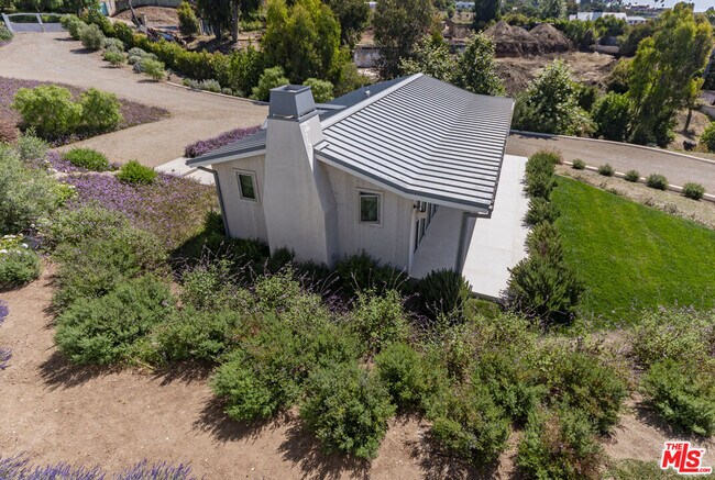 Building Photo - 29958 Harvester Rd