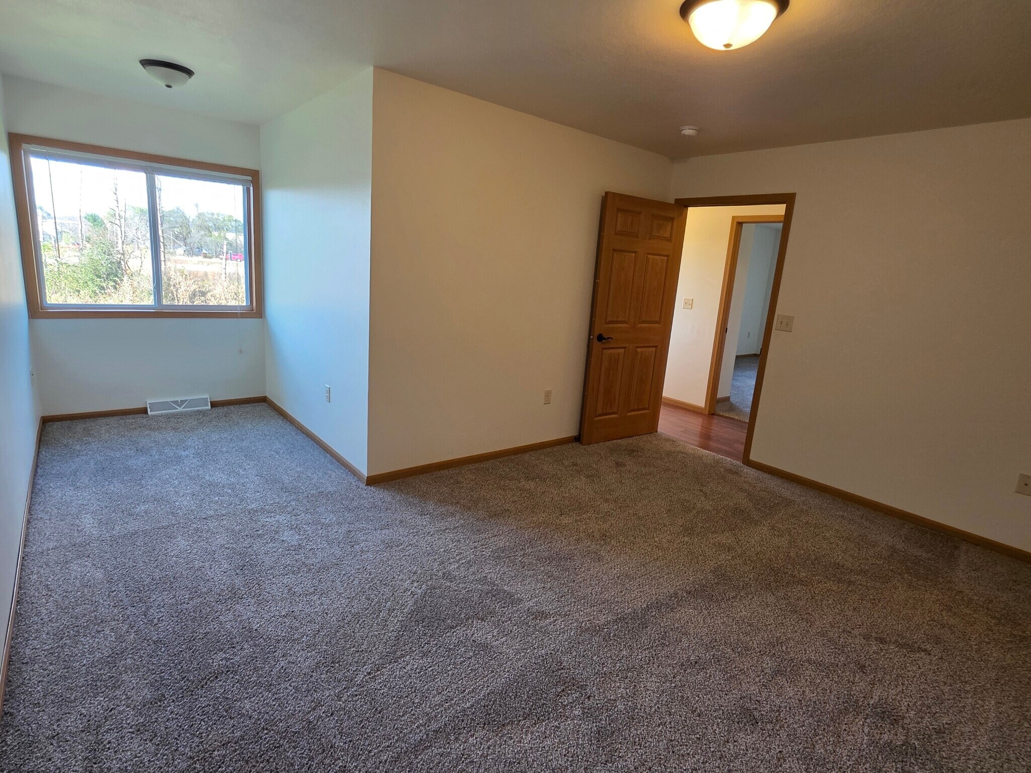 Building Photo - 2996 Icecap Rd