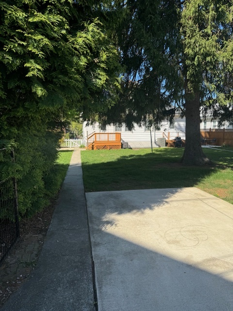 Backyard/Parking Spot - 9 S Brandywine St