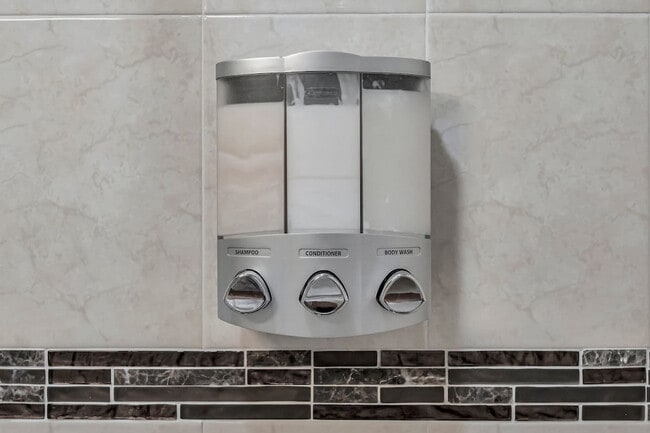 Building Photo - 3317 W St Conrad St