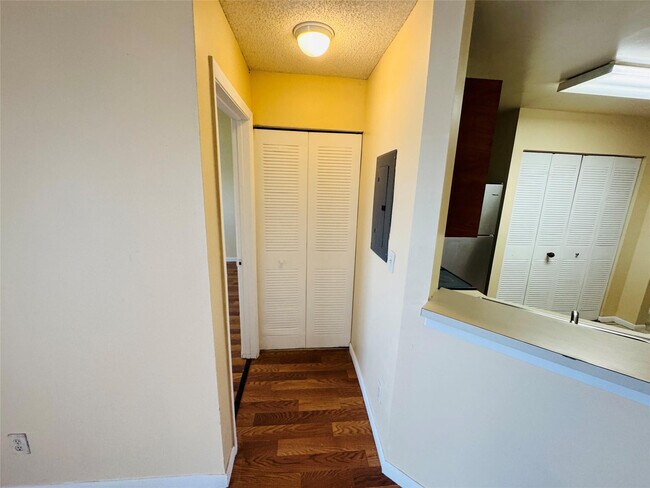 Building Photo - 3449 NW 44th St