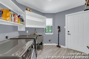 Building Photo - 1038 Madeline St