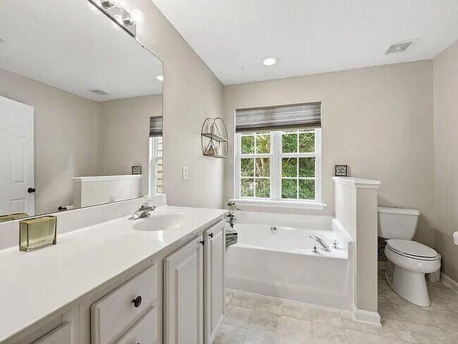 Building Photo - Earn Wealth While Leasing - Like a Homeowner - Lease to Own