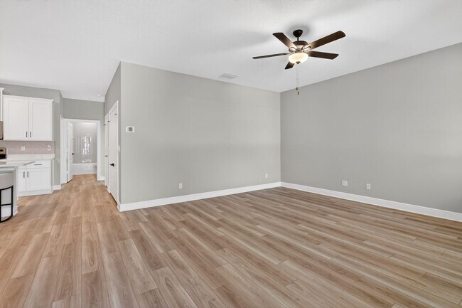 Building Photo - 1808 Gaiety Way
