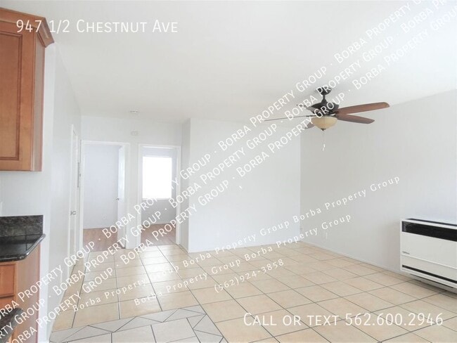 Building Photo - 947 1/2 Chestnut Ave-