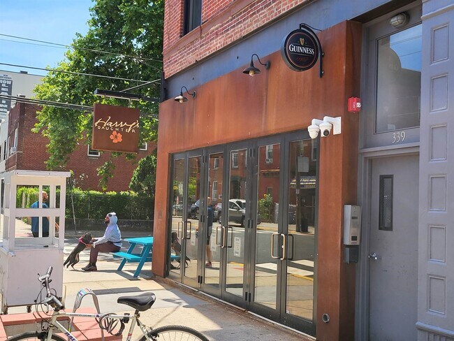 Building Photo - 312 Arlington Ave