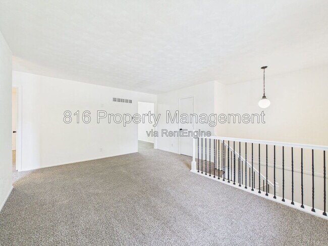 Building Photo - 2835 Tepee Ave