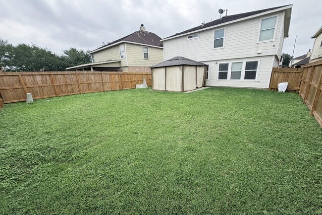 Building Photo - 4215 Oakview Creek Ln