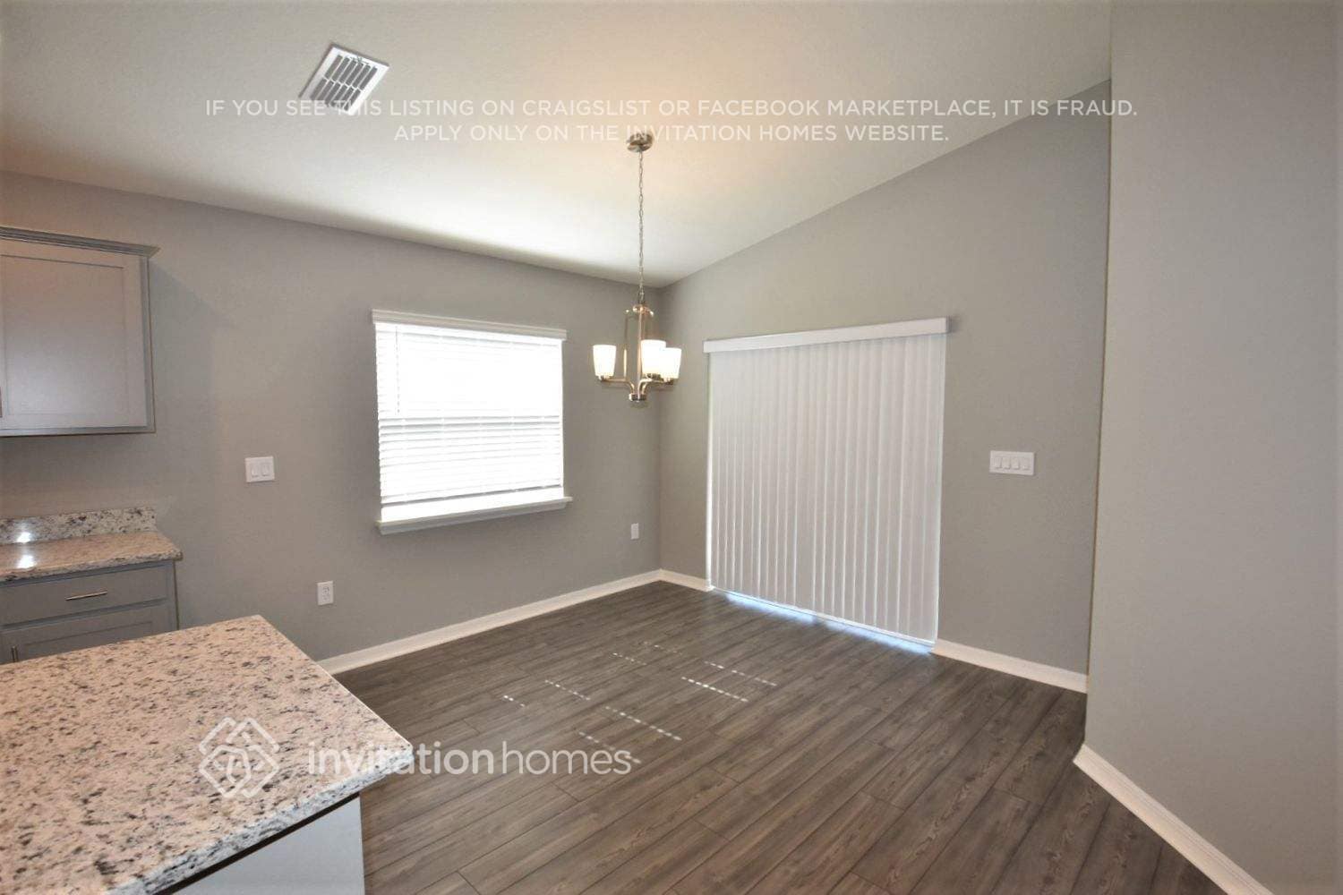 Building Photo - 3810 Willow Ridge Dr