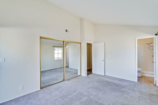 Building Photo - Single Family Home - New paint, New carpet - Washer & Dryer Hookups