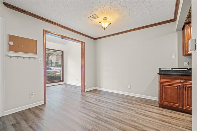 Building Photo - 1505 Planters Ridge Ln