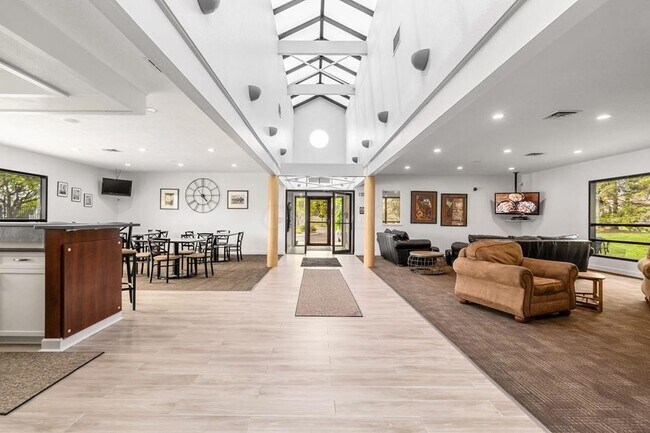 CLUB HOUSE - 2248 Lila Way