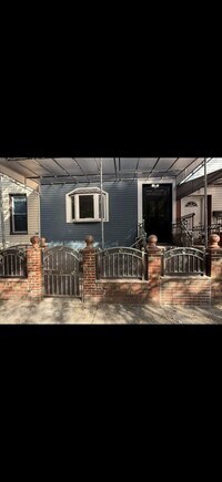 Building Photo - 189 Sheridan Ave