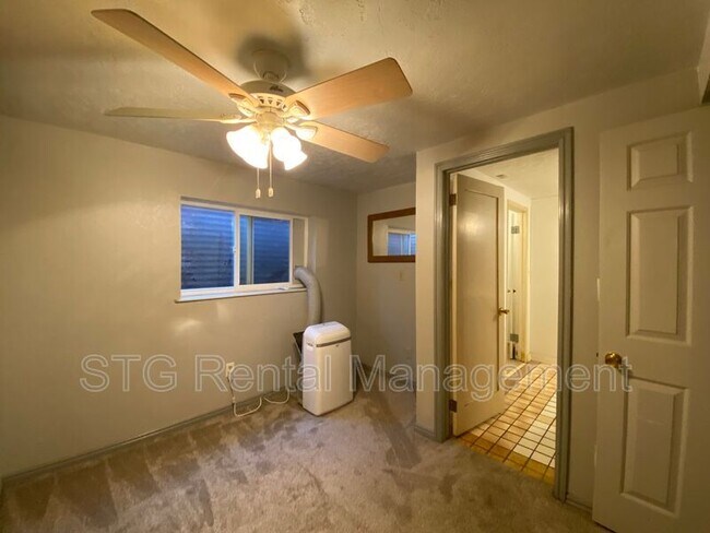 Building Photo - 145 E 500 S