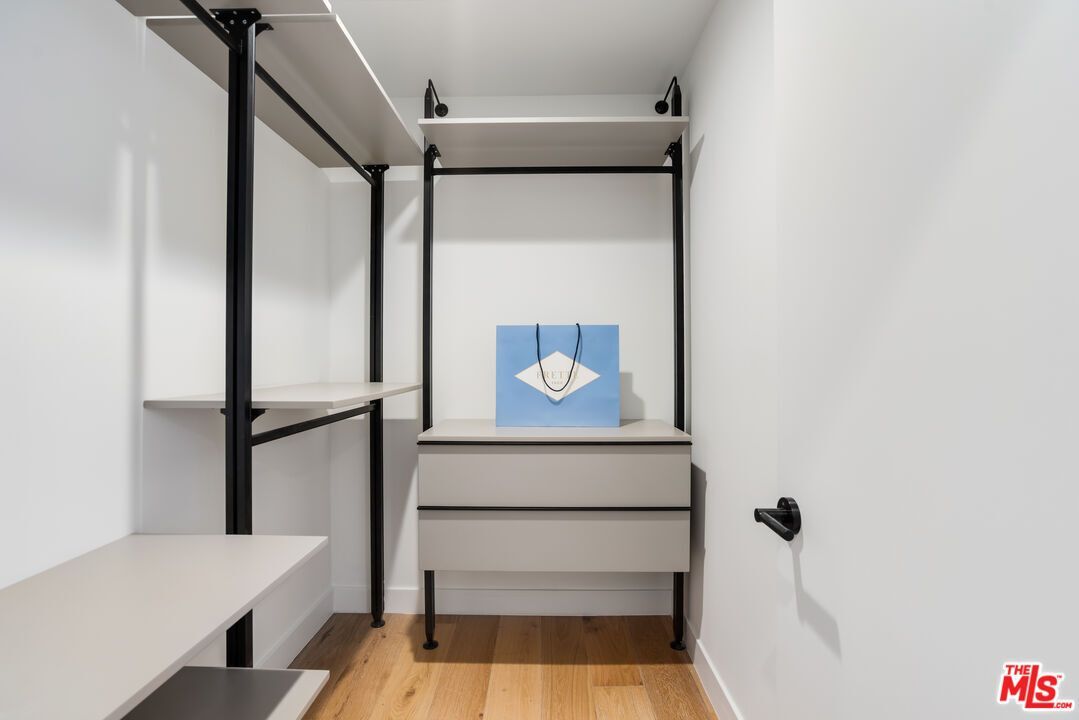 Building Photo - 5629 Murray Ln