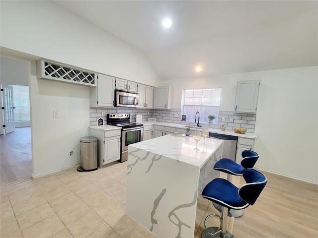 Building Photo - 8508 Sabinas Trail