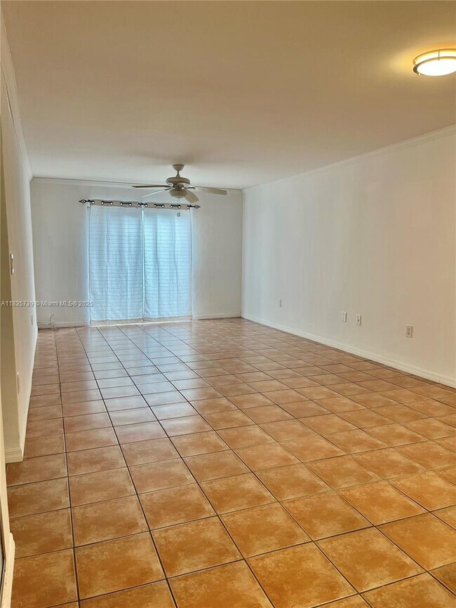 Building Photo - 251 Galen Dr