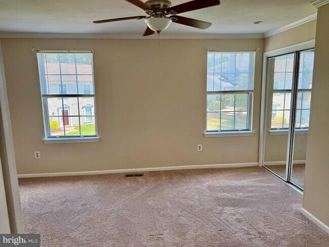 Building Photo - 15570 Northgate Dr