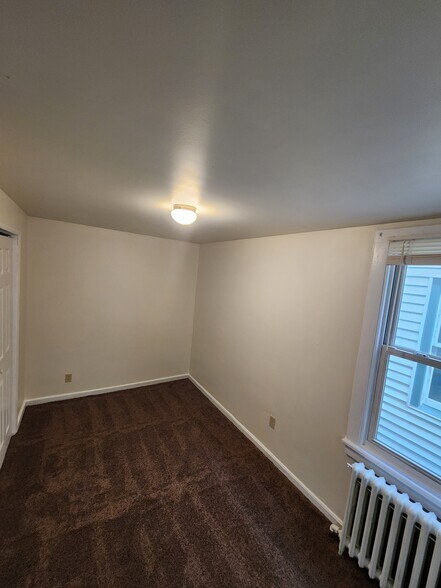 Building Photo - 95 3rd Ave