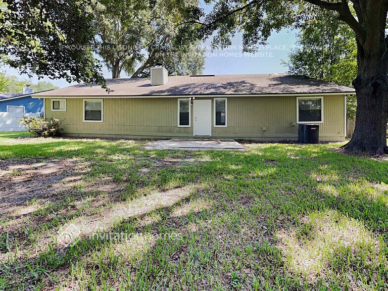 Building Photo - 4502 Crosstie Rd S