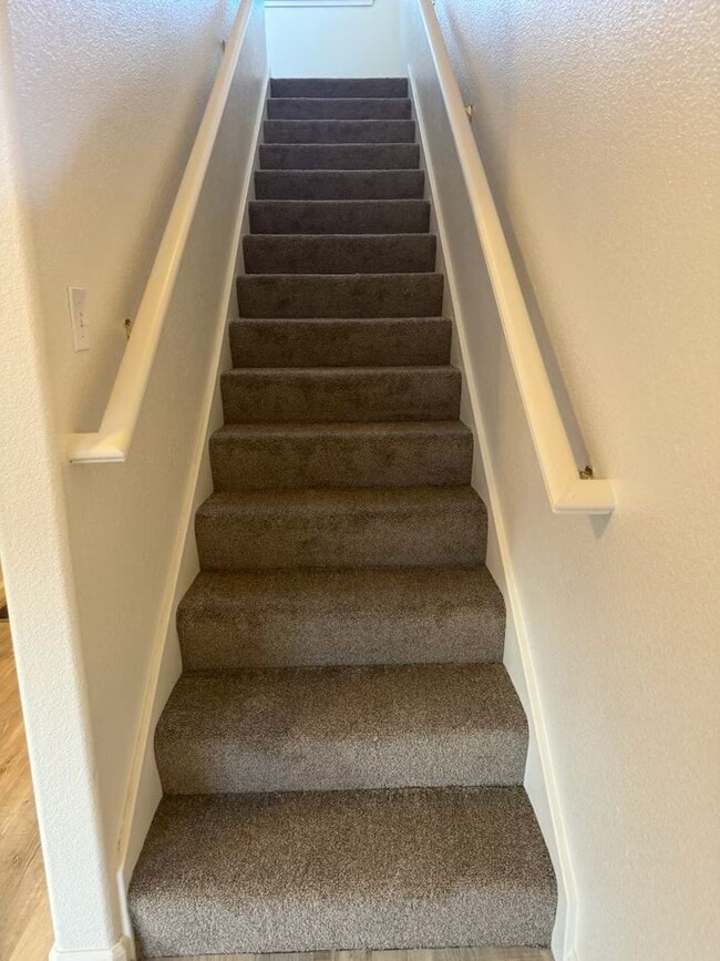 Building Photo - Townhouse in Carson for rent $2300 a month, 3 Bedroom, 2.5 baths, water/sewer paid by owner