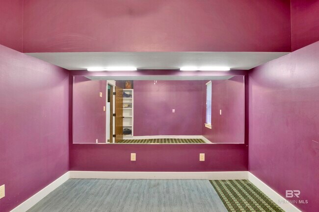 Building Photo - 7256 Atlanta Cir