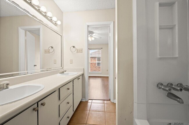 Building Photo - 1686 Brightside Dr