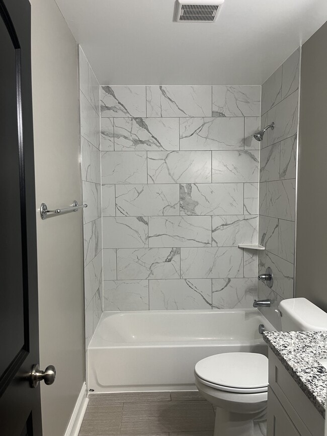 Building Photo - 77 Emanuel Ct