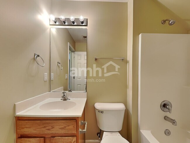 Building Photo - 4809 Wheatfield Dr