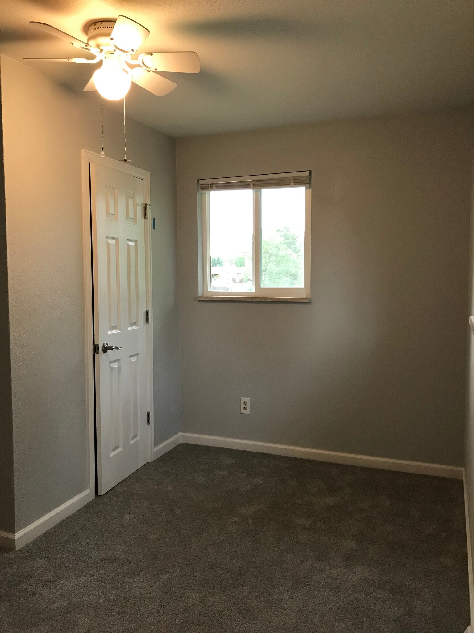 Bedroom #2 - 1180 S Depew St