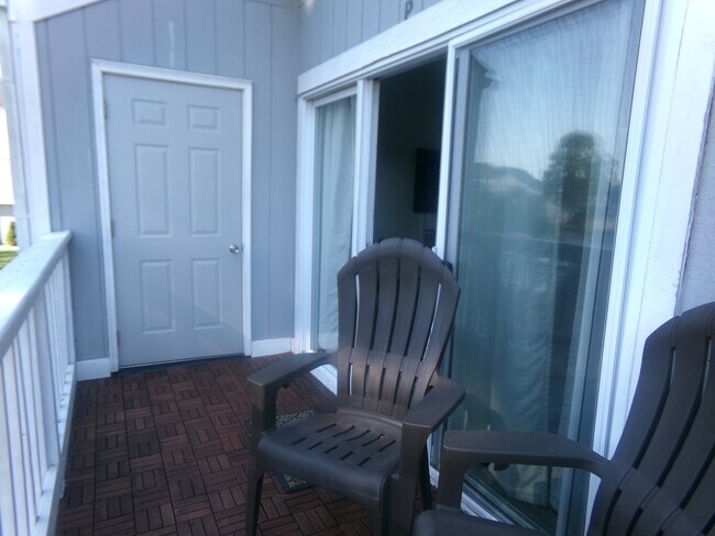 Building Photo - 3700 Golf Colony Ln