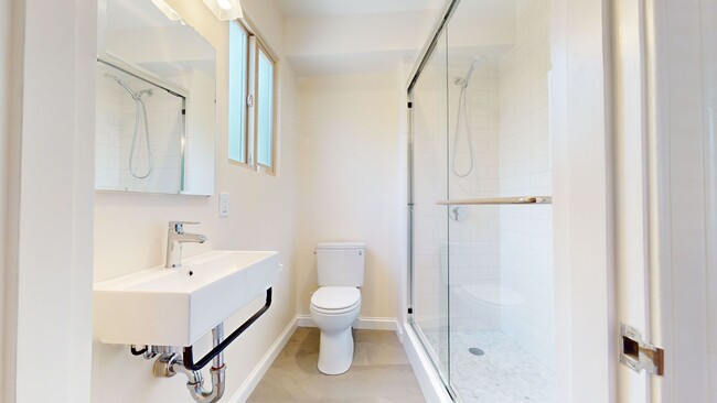 Building Photo - Beautiful Home Available In North Berkeley!