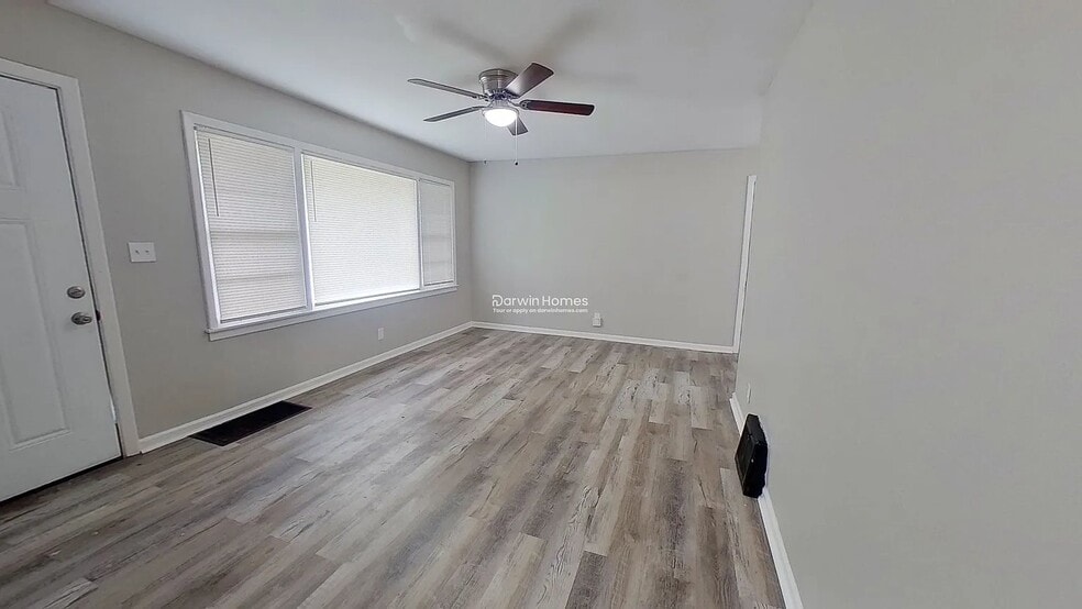 Building Photo - 3473 E 54 St