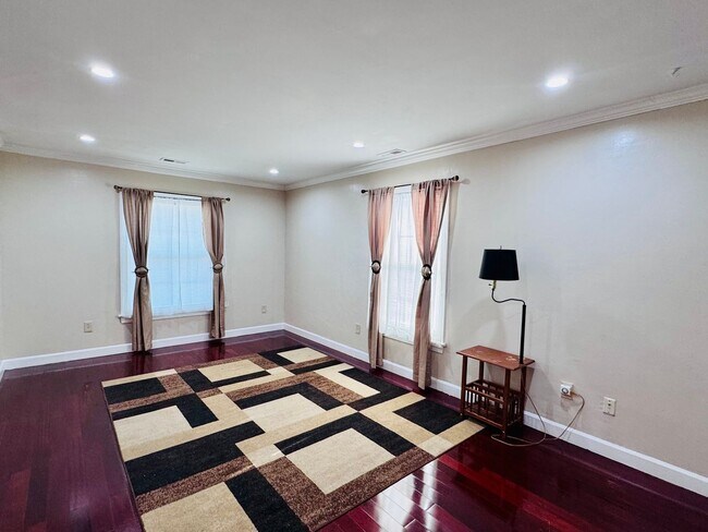 Building Photo - Conveniently located near Langley Air Force Base!