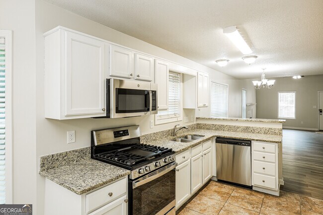 Building Photo - 1430 Binford Pl