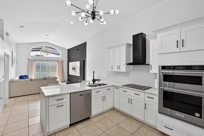 Building Photo - 419 Buckingham Cir