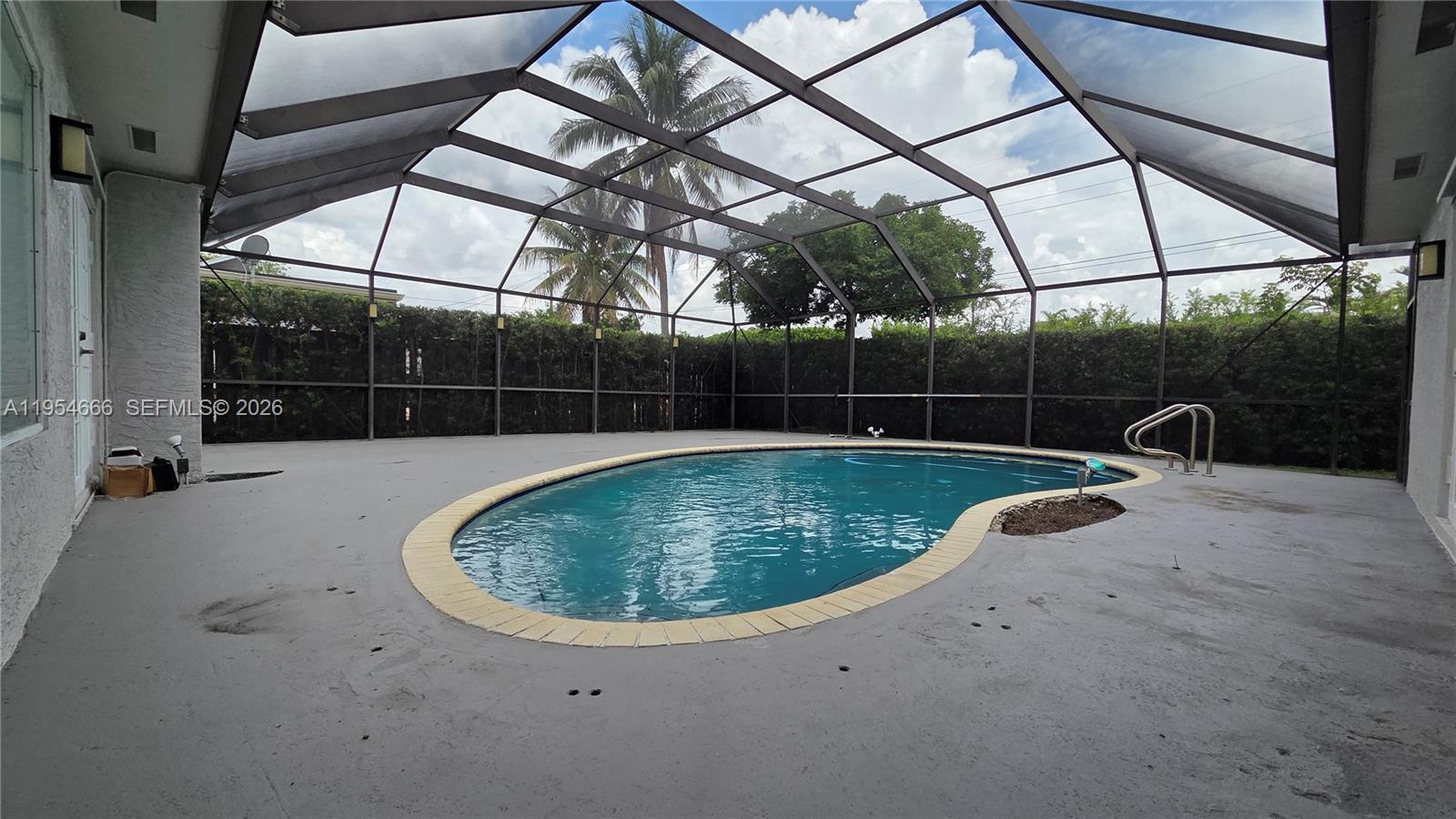 Building Photo - 1245 Coral Ln