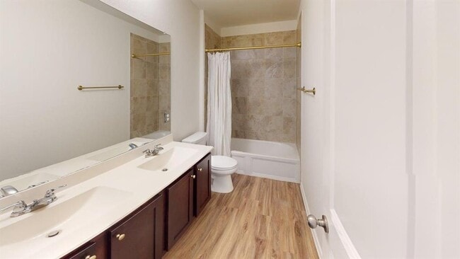 Building Photo - 1000 Berryhack Ct