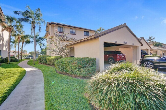 Building Photo - 270 Captains Walk